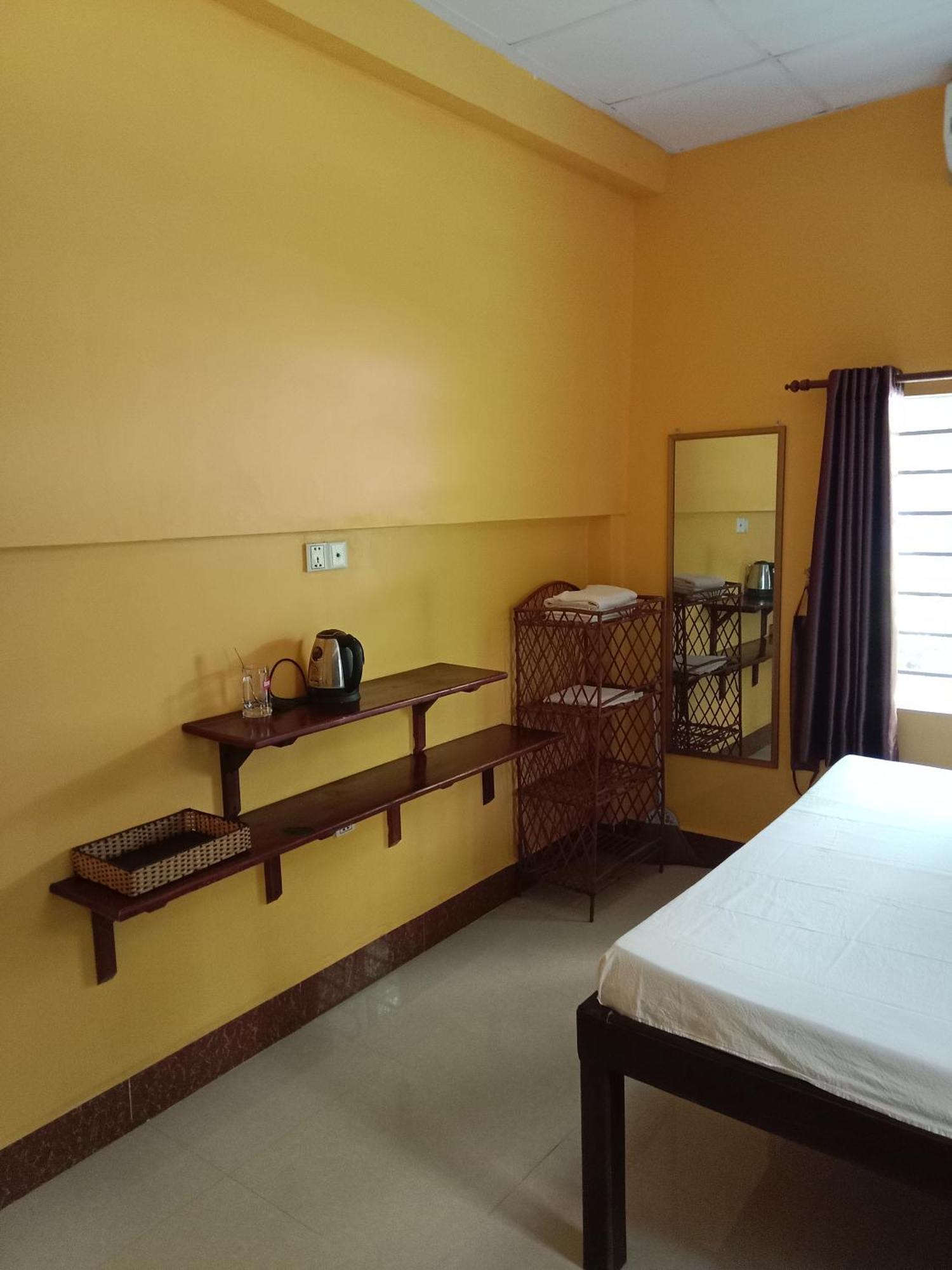 The Hideout Apartment Kampot Exterior photo